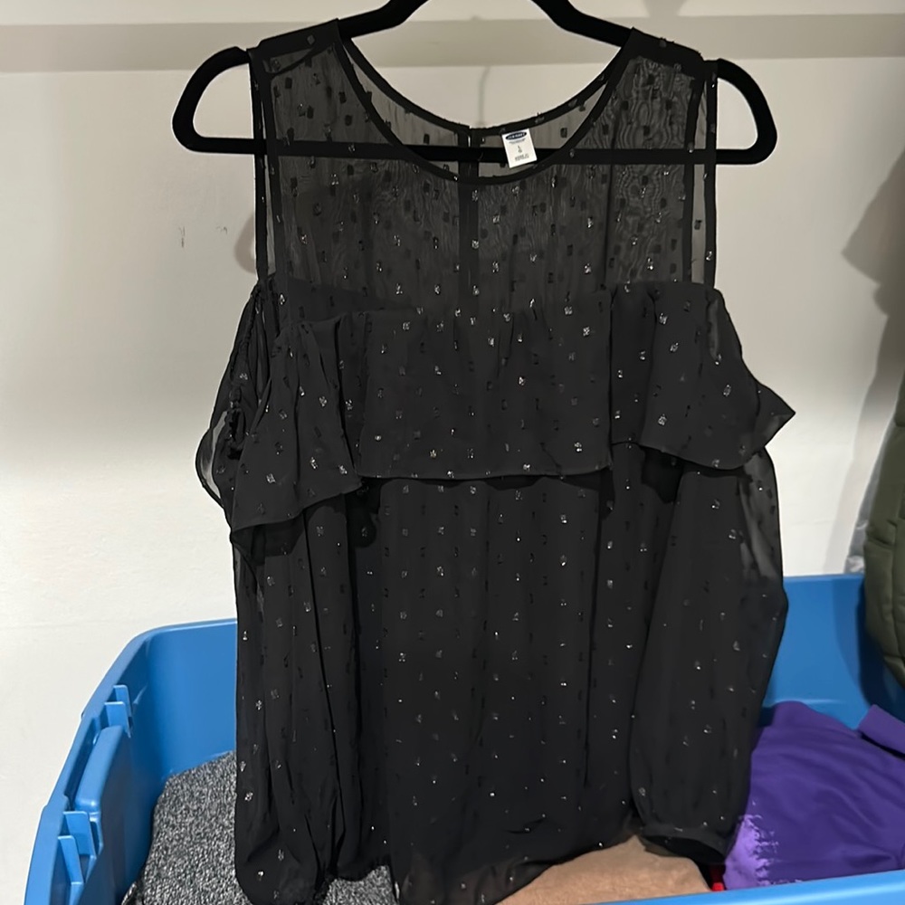 Old navy blouse